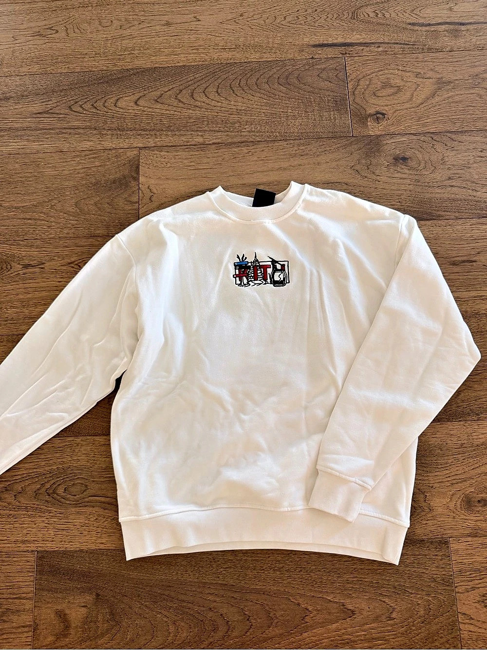 Kith Aspen Express Crewneck White Graphic Sweatshirt Small like new